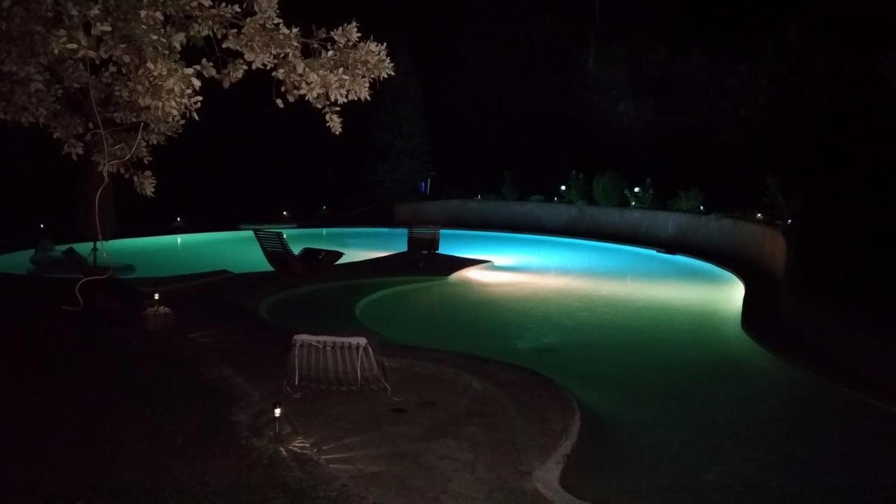 Sabran Le Fer En Ceze Bed & Breakfast エクステリア 写真
