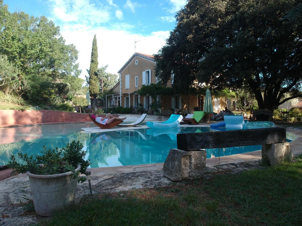 Sabran Le Fer En Ceze Bed & Breakfast エクステリア 写真