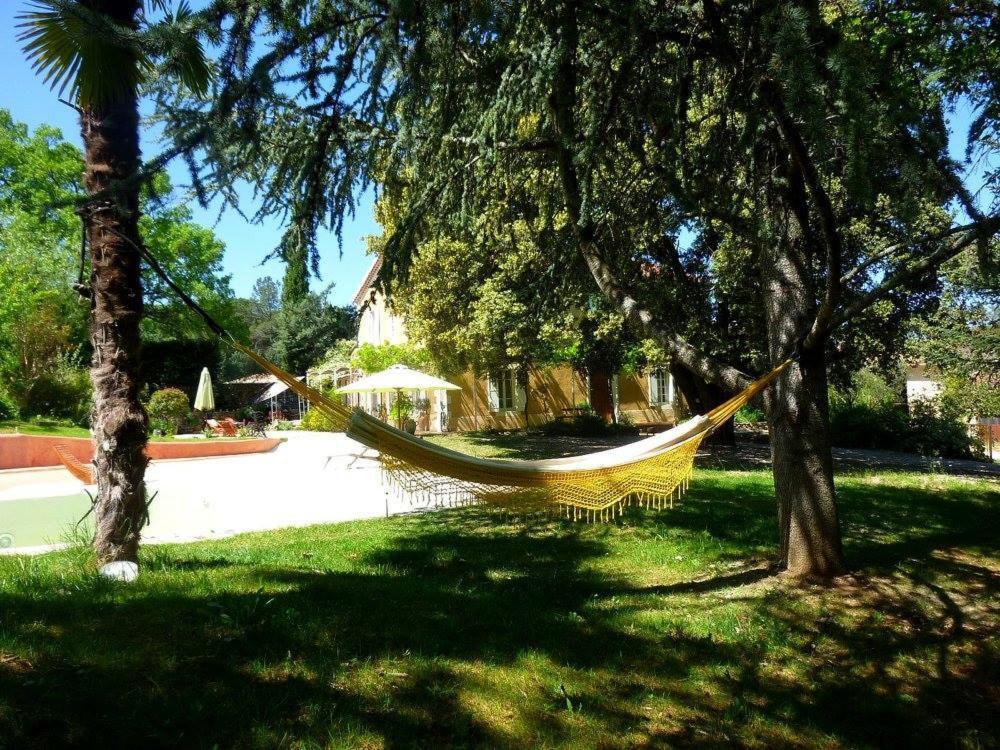 Sabran Le Fer En Ceze Bed & Breakfast エクステリア 写真