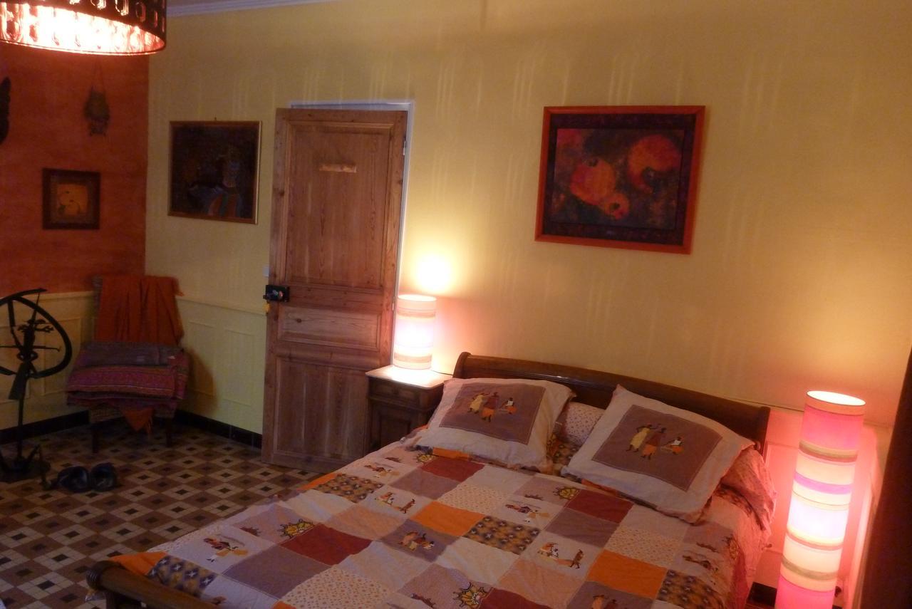 Sabran Le Fer En Ceze Bed & Breakfast エクステリア 写真